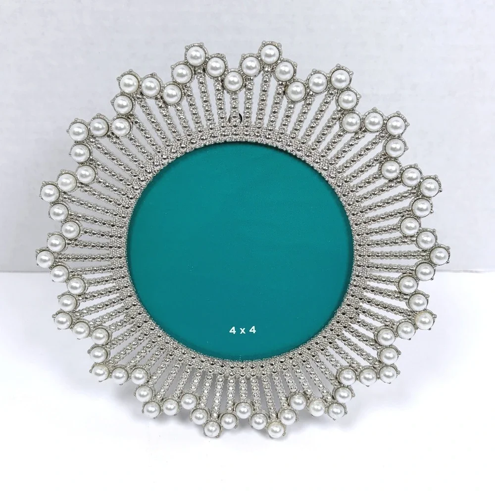 Faux Pearl Sparkle Sunburst Photo Frame 4